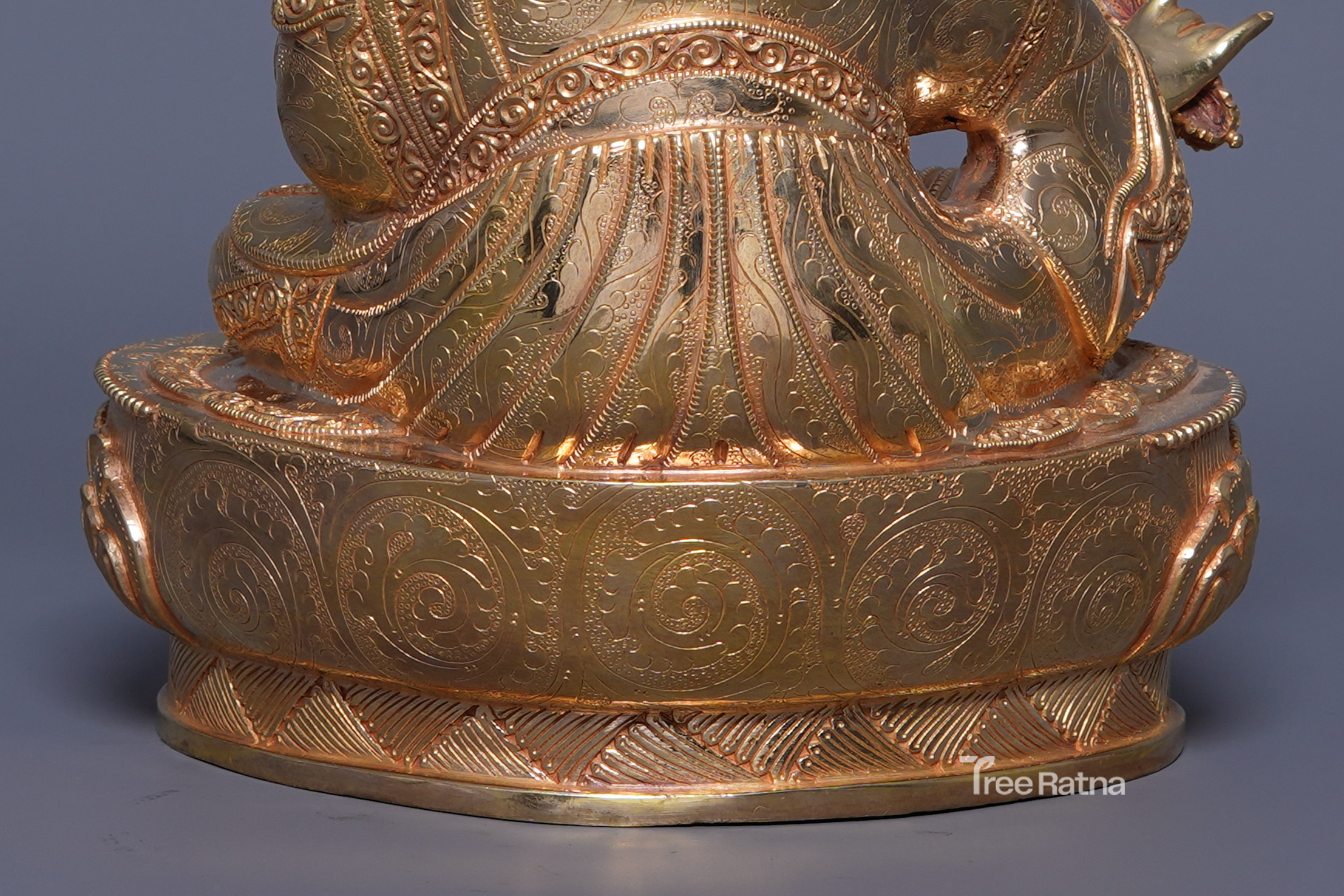 Guru Rinpoche Statue – 24K Gold Gilded Blessing of the Lotus-Born