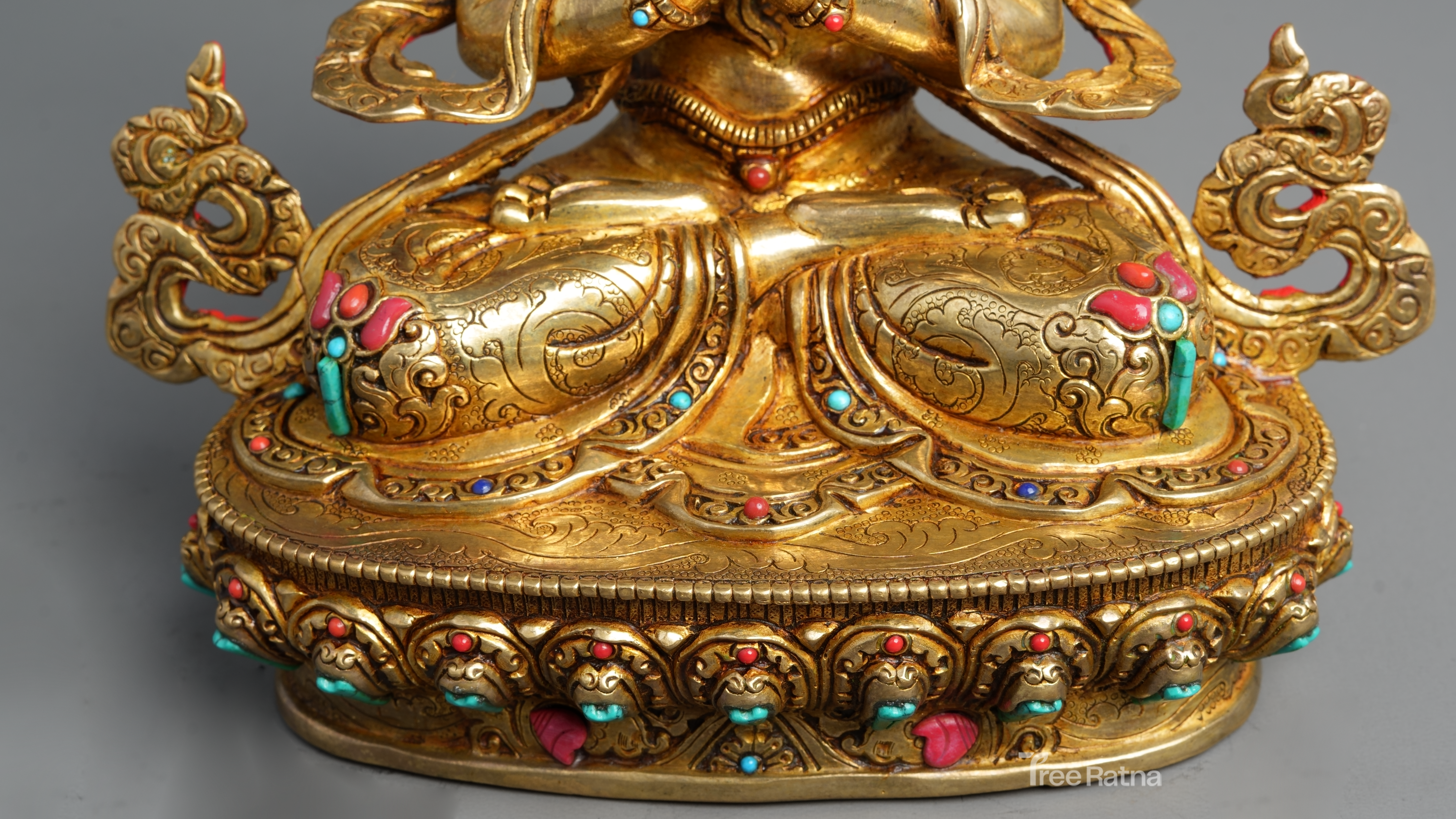 Chenresig Bodhisattva Statue – 24K Gold Finish with Gemstones