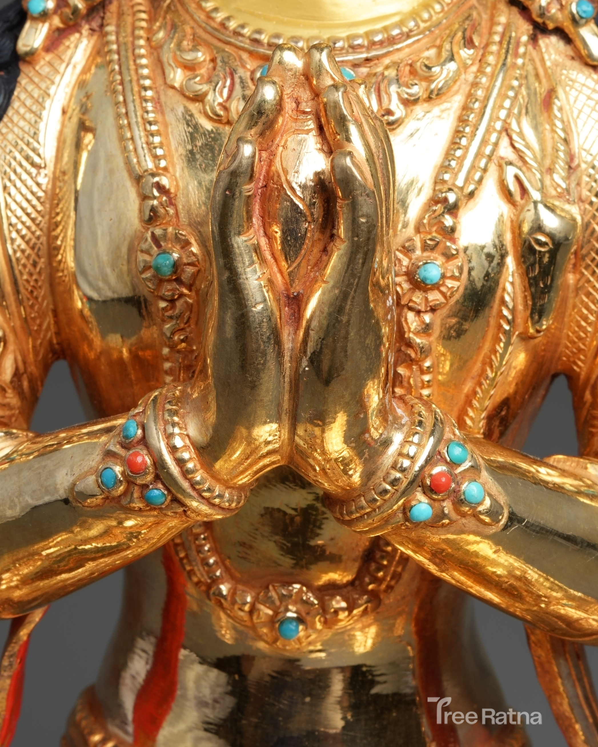 Chenresig Statue – Handcrafted Spiritual Art